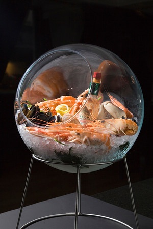 Fishbowl - we didn't have this, but how amazing does it look?!